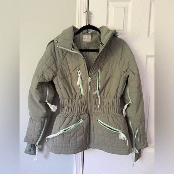 Free People FP Movement All Prepped Ski Snow Jacket Women’s Small S Greyed Olive - Picture 1 of 7